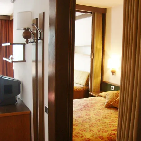 Ambiez Residencehotel Hotel apartamentowy 3*
