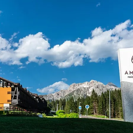 Ambiez Residencehotel 3*